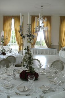 Viola Atelier floral