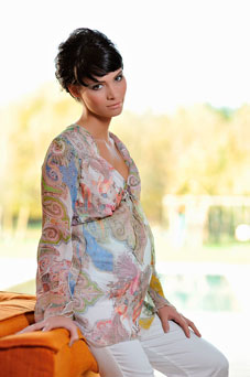 Cache-Cache Maternity