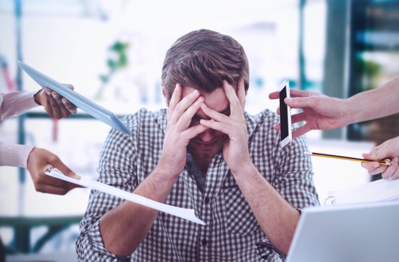 Zen im Büro: Stressbewältigung bei der Arbeit