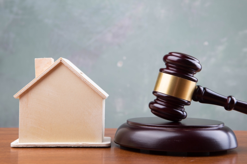 real estate auctions