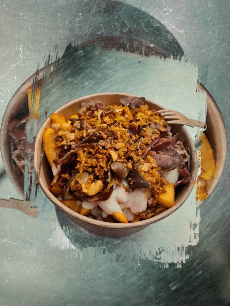  Box / Poutines