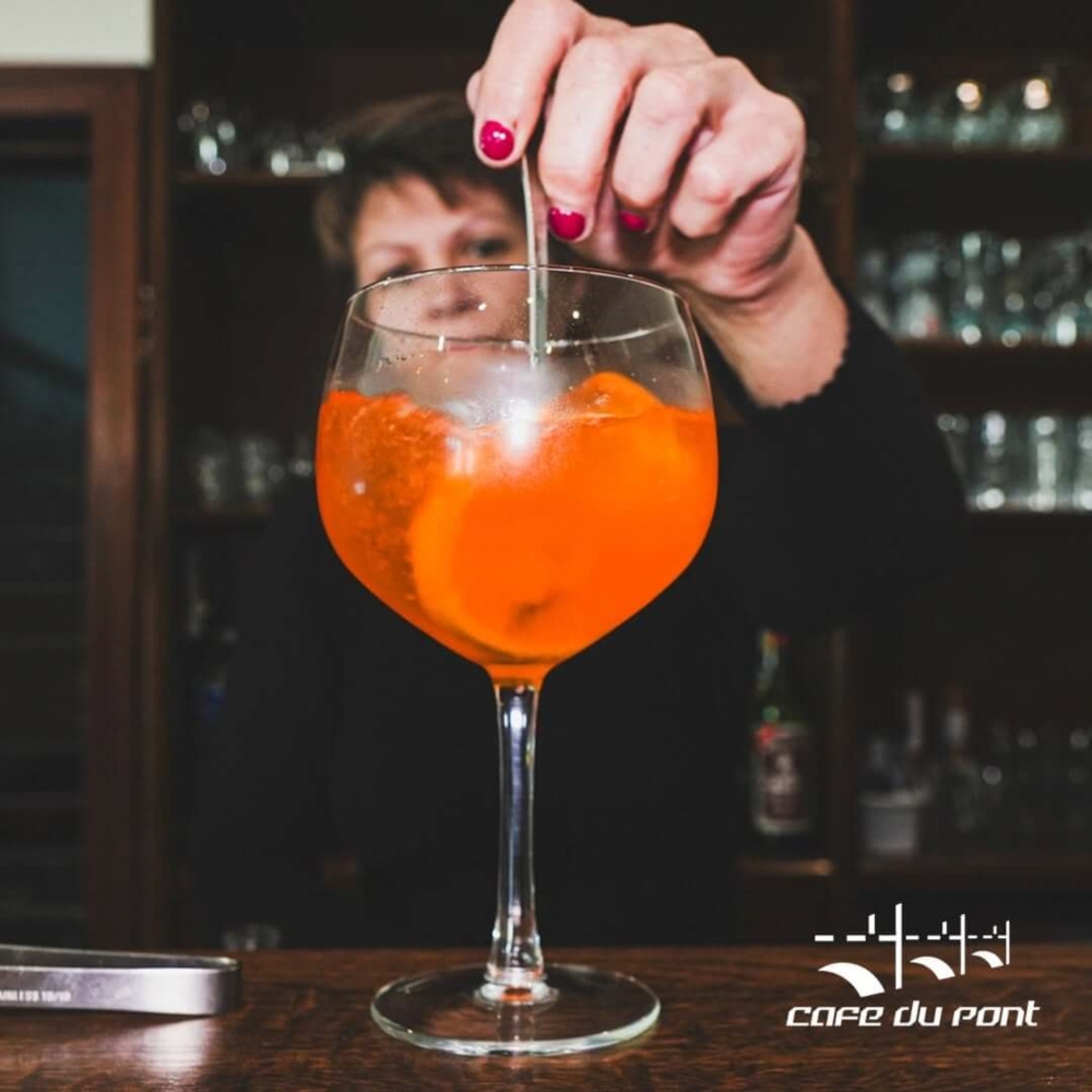 Café-bar & pistes de quilles