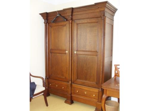 Armoire