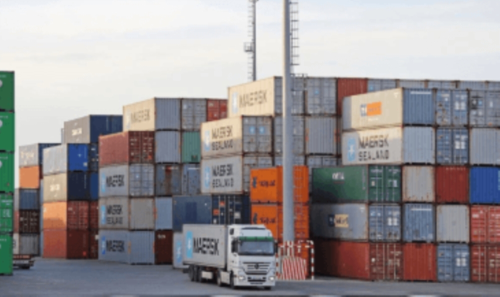 Transport de conteneurs, bobines et déchets
