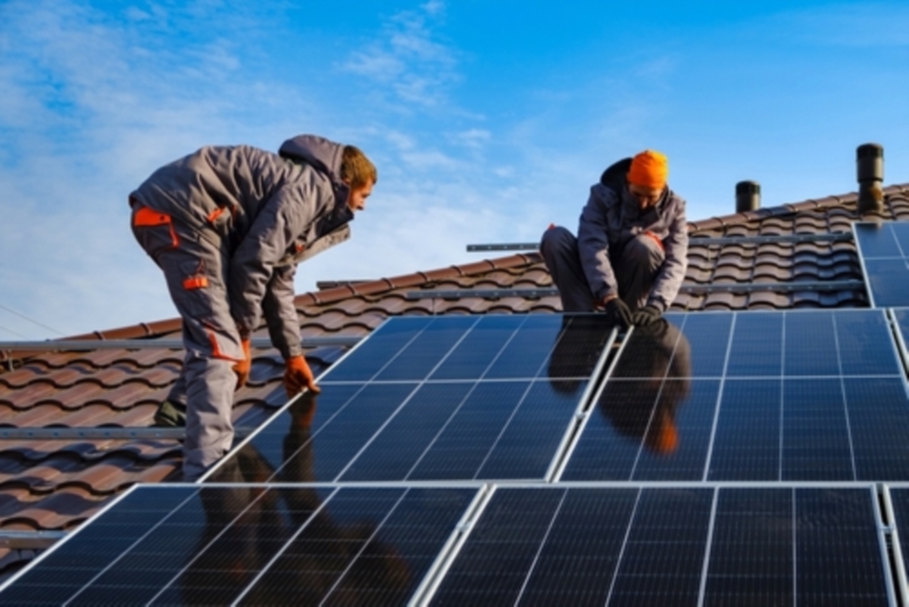 Installation de panneaux solaires