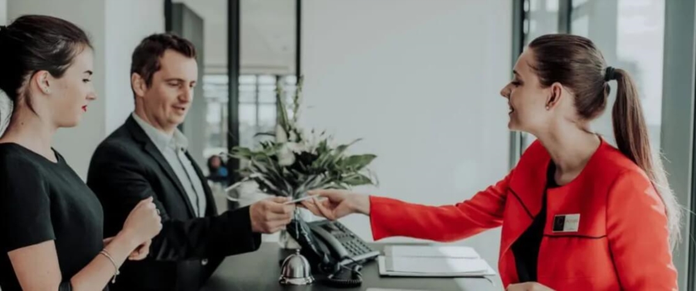 Enjoy your experience avec Samsic accueil