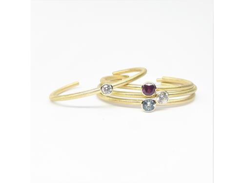 Braceltes or 18kt, différentes pierres précieuses au choix.
