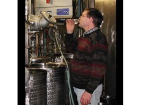 Production liqueur, eaux-de-vie