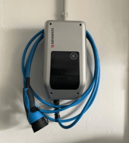 Bornes de recharge pour véhicules électriques