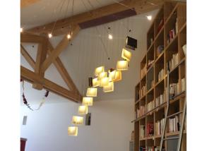 Lustre bibliothèque