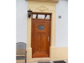 Porte extérieure