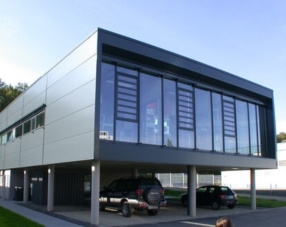GEWERBEBAU