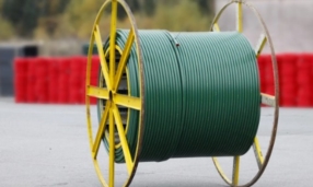 Tubes lisses, barres et couronnes