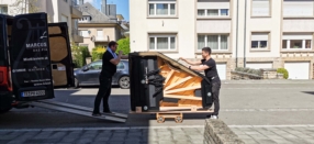 Transport vu Pianoen a Fligelen