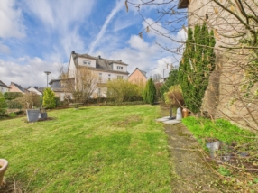 Esch-sur-Alzette, maison jumelée, beau jardin, garage 