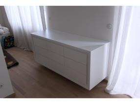 Commode tiroirs