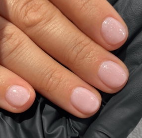 Vernis semi-permanent