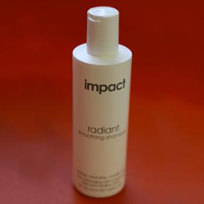 Impact radiant smoothing shampoo
