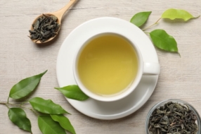 7 raisons de choisir le thé vert plutôt que le café