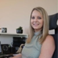 Mme Sandra Frizzarin