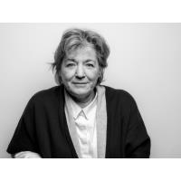 Mme Nadine Nepper