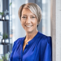 Mme Anne-Laure Parisot