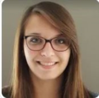 Mme Lora Labbé