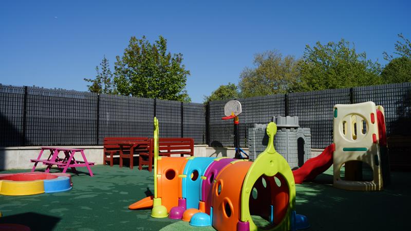 Crèche et Foyer de jour Bei de Raupen