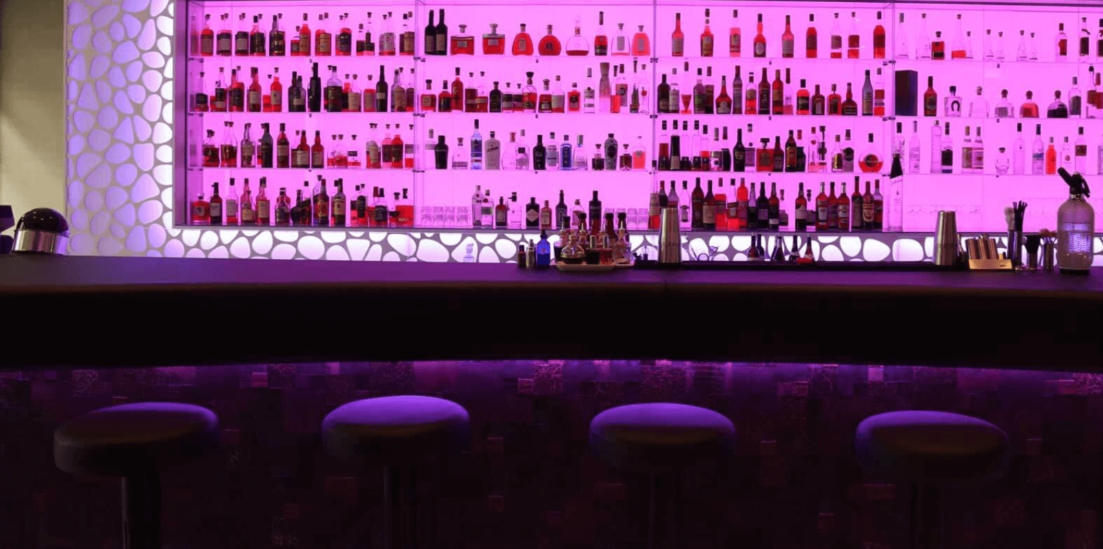 Piano Bar