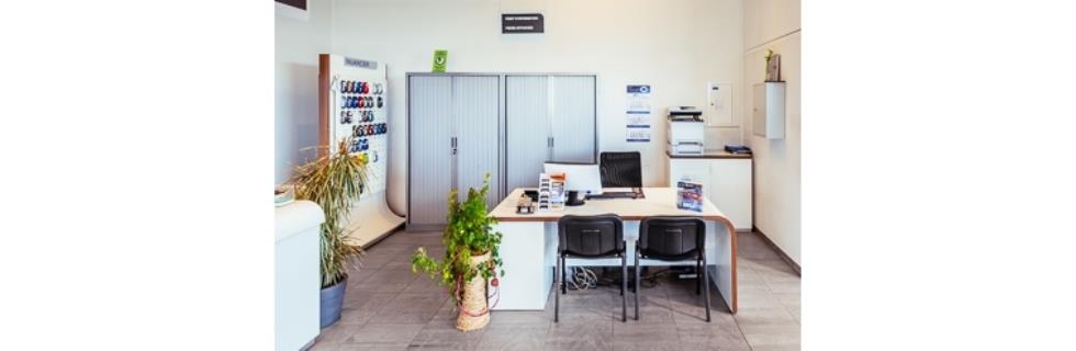 Image 4 - Garage Theves